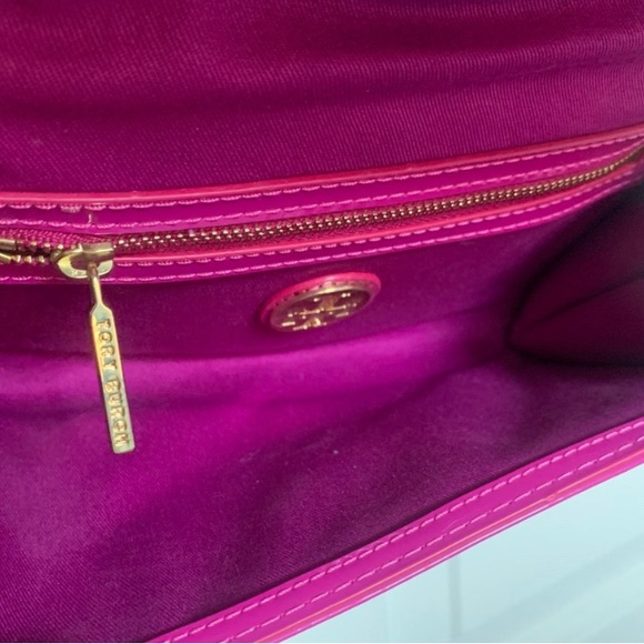 EUC TORY BURCH BARBIE PINK fuchsia/pinkCROSSBODY/CLUTCH - Picture 7 of 10